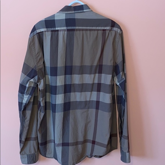BURBERRY Men’s Button Up - Picture 4 of 5